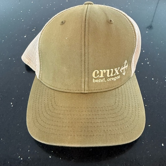Other - Olive Green Crux Bend Oregon Mesh Back Cap